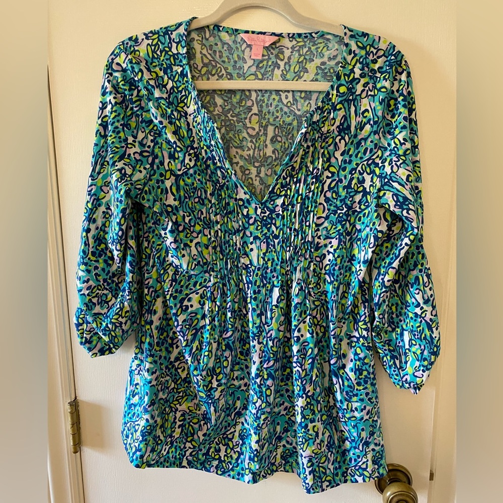 Lilly Pulitzer Braylen tunic in green and blue pattern L